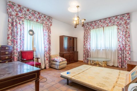Villa in vendita a El Escorial, Madrid, Spagna 9 camere da letto, 422 mq. N° 62209 - foto 11