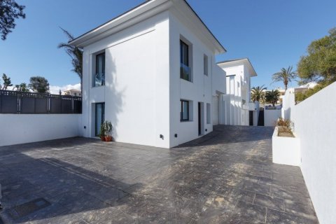 Villa in vendita San Roque, Cadiz, Spagna 8 camere da letto, 1.6 mq. N° 3270 - foto 28