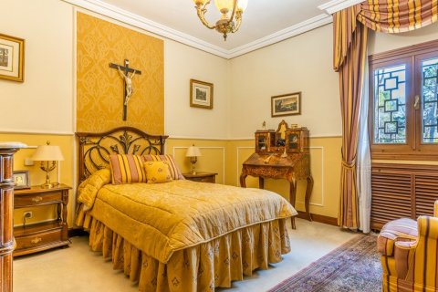 Villa in vendita a Pozuelo de Alarcon, Madrid, Spagna 6 camere da letto, 582 mq. N° 62287 - foto 16