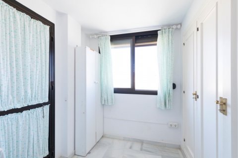 Duplex in vendita a Torremolinos, Malaga, Spagna 4 camere da letto, 225.87 mq. N° 60893 - foto 30