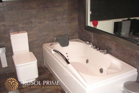 Villa pārdošanā Sitges, Barcelona, Spānijā 3 istabas, 250 m2 Nr. 8786 - attēls 4
