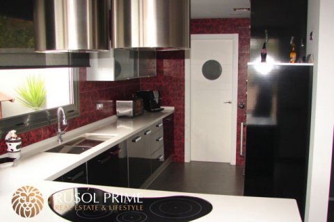 Villa pārdošanā Sitges, Barcelona, Spānijā 3 istabas, 250 m2 Nr. 8786 - attēls 8