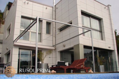 Villa pārdošanā Sitges, Barcelona, Spānijā 3 istabas, 250 m2 Nr. 8786 - attēls 5