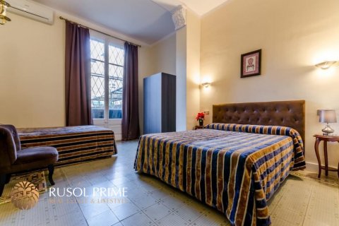 Hotelis pārdošanā Barcelona, Spānijā 450 m2 Nr. 10454 - attēls 2