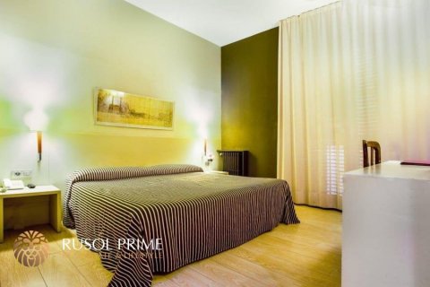 Hotelis pārdošanā Barcelona, Spānijā 3600 m2 Nr. 11955 - attēls 10
