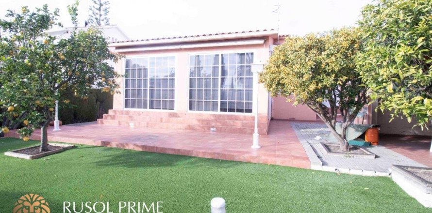 Māja Roda De Bara, Tarragona, Spānijā 4 istabas, 200 m2 Nr. 11592