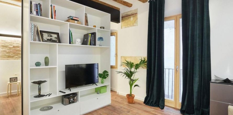 Dzīvoklis Barcelona, Spānijā 45 m2 Nr. 15990