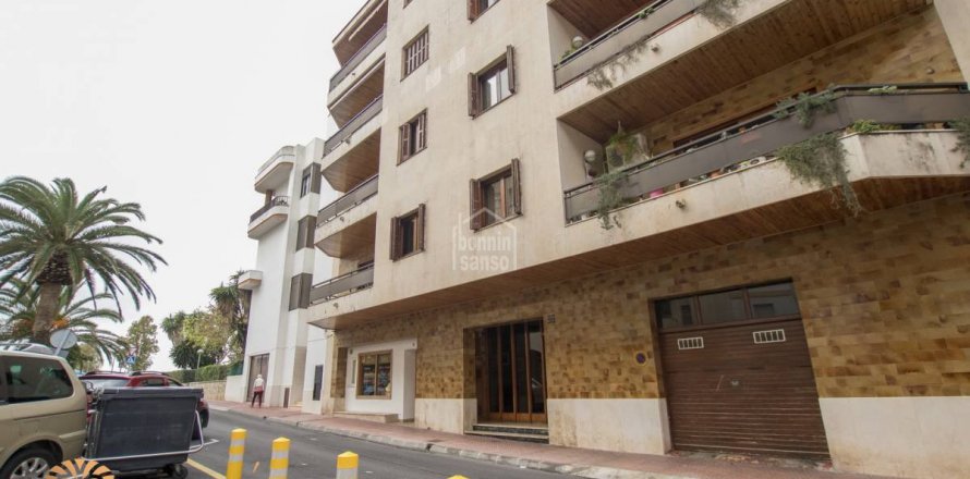 Dzīvoklis Mahon, Menorca, Spānijā 4 istabas, 152 m2 Nr. 10775