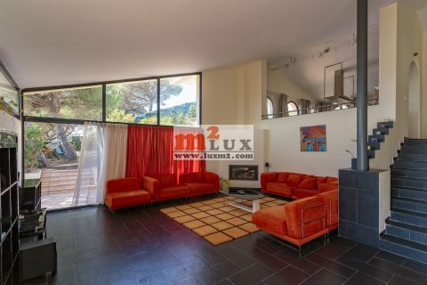 Villa pārdošanā Sant Feliu de Guixols, Girona, Spānijā 4 istabas, 467 m2 Nr. 16779 - attēls 9