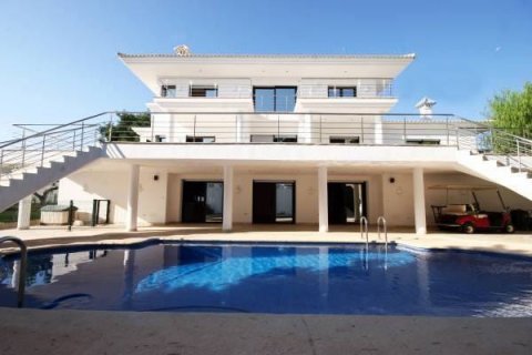 Villa pārdošanā Villamartin, Alicante, Spānijā 4 istabas, 500 m2 Nr. 12599 - attēls 1