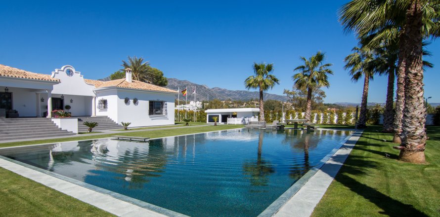 Villa Marbella, Malaga, Spānijā 7 istabas, 1000 m2 Nr. 21155