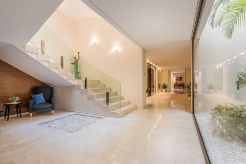 Villa pārdošanā Marbella, Malaga, Spānijā 9 istabas, 2438 m2 Nr. 21046 - attēls 10