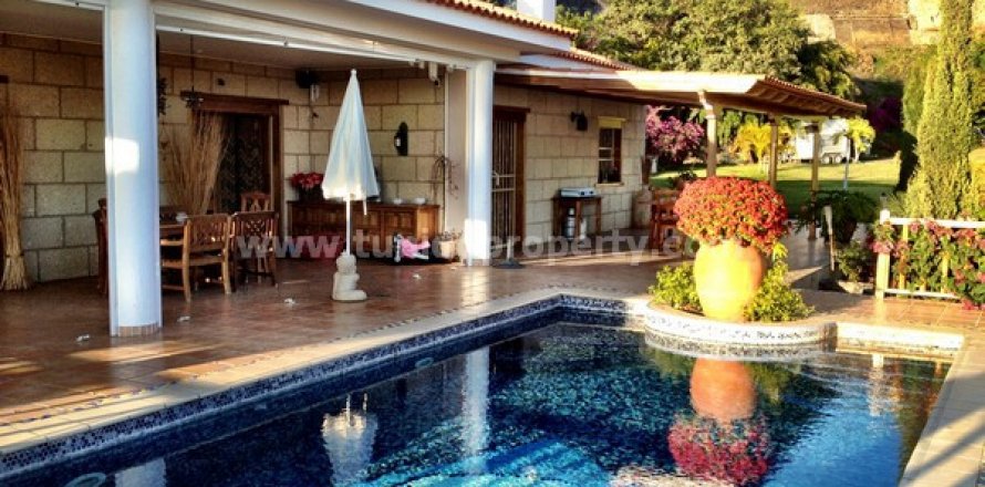 Villa Acantilado De Los Gigantes, Tenerife, Spānijā 4 istabas, 120 m2 Nr. 24311