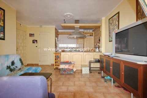 Dvīņu māja pārdošanā Costa del Silencio, Tenerife, Spānijā 3 istabas,  Nr. 24377 - attēls 10