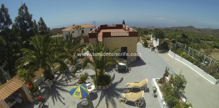 Finca Granadilla de Abona, Tenerife, Spānijā 2 istabas, 270 m2 Nr. 24388