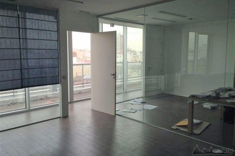 Komerciāls īpašums pārdošanā Valencia, Spānijā 1500 m2 Nr. 30910 - attēls 3