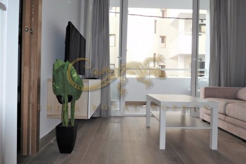 Dzīvoklis īrēšanai San Antonio De Portmany, Ibiza, Spānijā 2 istabas, 65 m2 Nr. 30827 - attēls 9