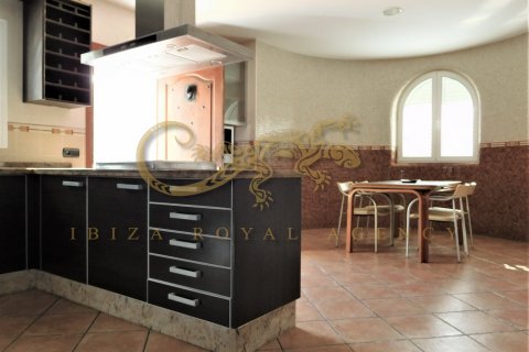 Villa īrēšanai Benimussa, Ibiza, Spānijā 2 istabas, 179 m2 Nr. 30840 - attēls 23