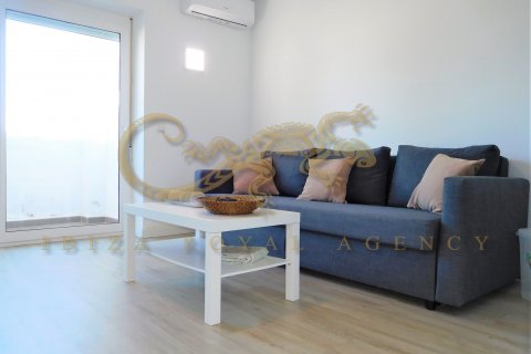 Dzīvoklis īrēšanai Sant Josep de sa Talaia, Ibiza, Spānijā 1 istaba, 48 m2 Nr. 30799 - attēls 3