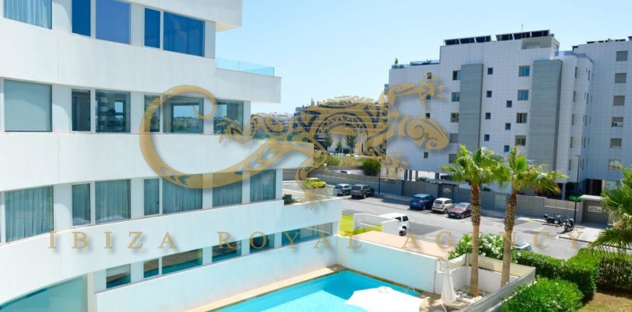 Dzīvoklis Ibiza town, Ibiza, Spānijā 3 istabas, 120 m2 Nr. 30876