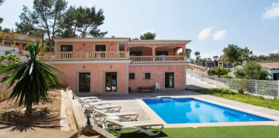 Villa Palmanova, Mallorca, Spānijā 4 istabas, 350 m2 Nr. 31684