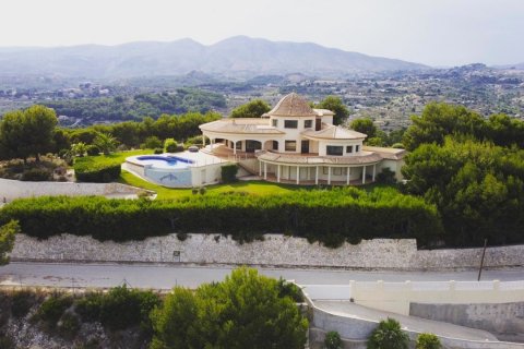Villa pārdošanā Calpe, Alicante, Spānijā 4 istabas, 1089 m2 Nr. 31643 - attēls 1