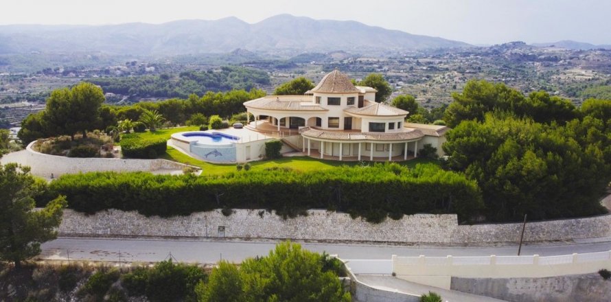 Villa Calpe, Alicante, Spānijā 4 istabas, 1089 m2 Nr. 31643