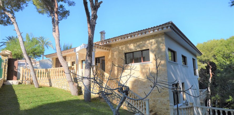 Villa Campoamor, Alicante, Spānijā 4 istabas, 340 m2 Nr. 35882