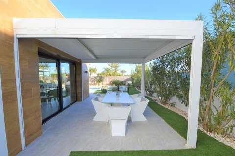 Villa pārdošanā Villamartin, Alicante, Spānijā 4 istabas, 166 m2 Nr. 36733 - attēls 3