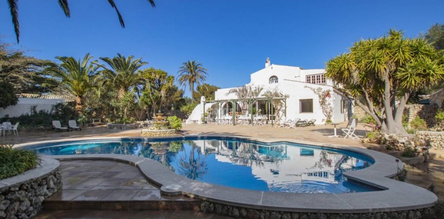 Villa Es Castell, Menorca, Spānijā 12 istabas, 700 m2 Nr. 23579