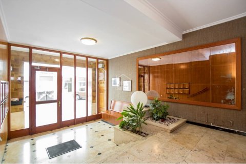 Dzīvoklis pārdošanā Mahon, Menorca, Spānijā 4 istabas, 152 m2 Nr. 24109 - attēls 2