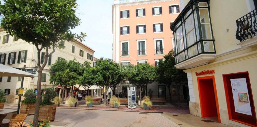 Dzīvoklis Mahon, Menorca, Spānijā 5 istabas, 169 m2 Nr. 38265