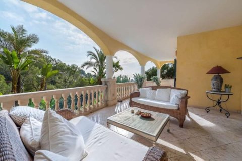 Villa īrēšanai Costa D'en Blanes, Mallorca, Spānijā 4 istabas, 400 m2 Nr. 39966 - attēls 17