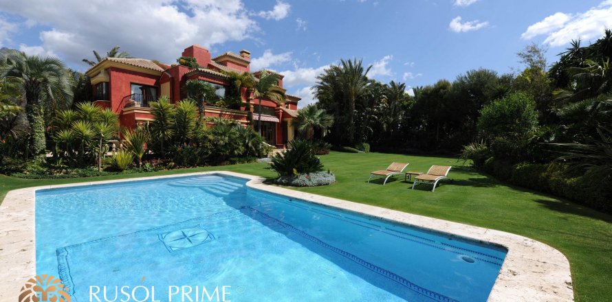 Villa Marbella, Malaga, Spānijā 5 istabas, 1300 m2 Nr. 38432