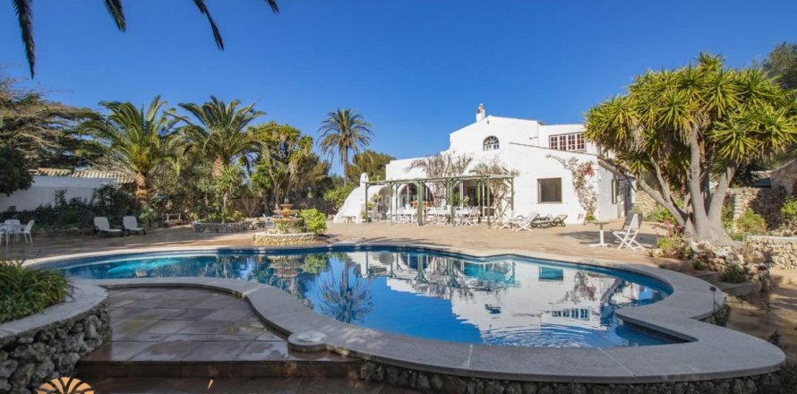 Villa Es Castell, Menorca, Spānijā 12 istabas, 700 m2 Nr. 39057