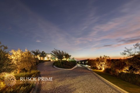 Villa pārdošanā Benahavis, Malaga, Spānijā 5 istabas, 682 m2 Nr. 38510 - attēls 2