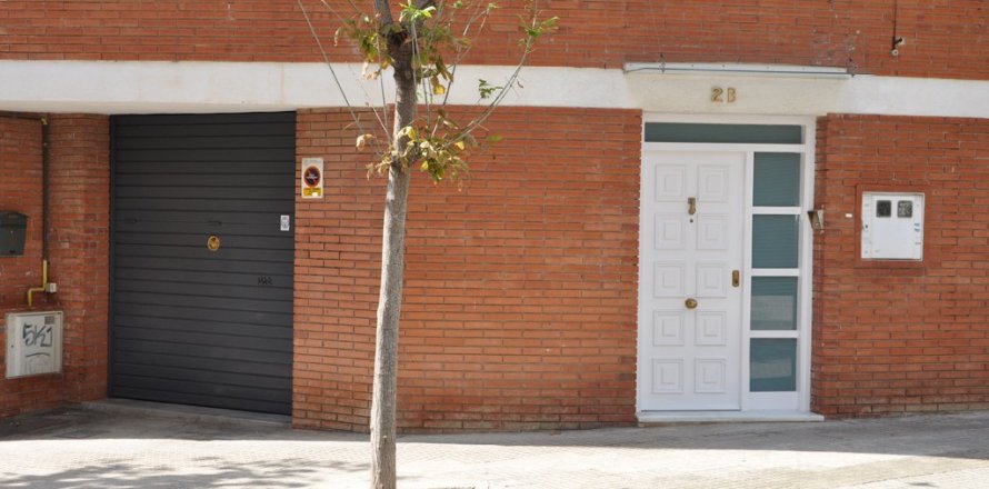 Villa Barcelona, Spānijā 3 istabas, 160 m2 Nr. 41462
