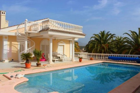 Villa pārdošanā La Nucia, Alicante, Spānijā 7 istabas, 527 m2 Nr. 42151 - attēls 7