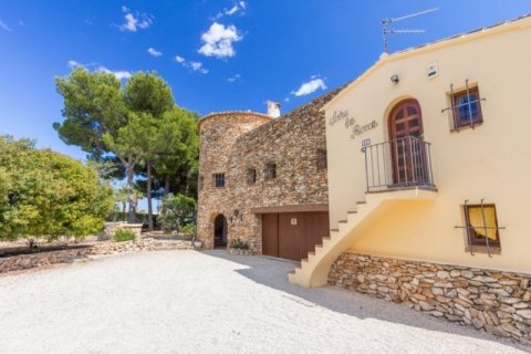 Villa pārdošanā Calpe, Alicante, Spānijā 6 istabas, 407 m2 Nr. 44768 - attēls 4