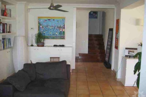Villa pārdošanā Barcelona, Spānijā 4 istabas, 220 m2 Nr. 41463 - attēls 13