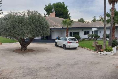 Villa pārdošanā Benidorm, Alicante, Spānijā 5 istabas, 400 m2 Nr. 44413 - attēls 2