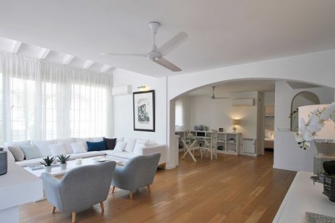 Villa pārdošanā Guardamar del Segura, Alicante, Spānijā 5 istabas, 290 m2 Nr. 42526 - attēls 4