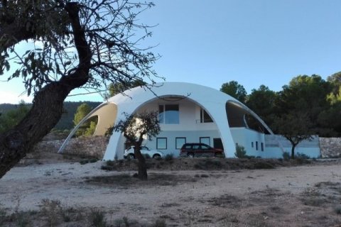 Villa pārdošanā Alicante, Spānijā 3 istabas, 480 m2 Nr. 45696 - attēls 2