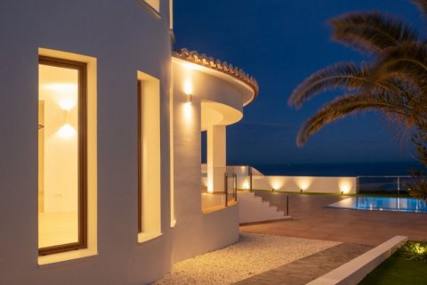 Villa pārdošanā Javea, Alicante, Spānijā 4 istabas, 330 m2 Nr. 42147 - attēls 2