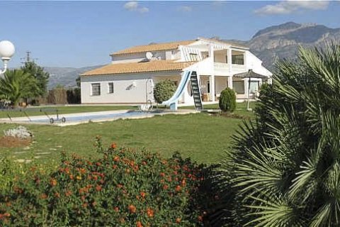 Villa pārdošanā La Nucia, Alicante, Spānijā 4 istabas, 650 m2 Nr. 44910 - attēls 5