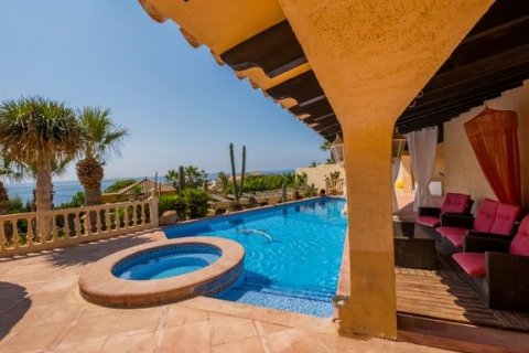 Villa pārdošanā El Campello, Alicante, Spānijā 4 istabas, 300 m2 Nr. 44107 - attēls 4