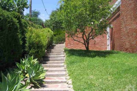 Villa pārdošanā Barcelona, Spānijā 4 istabas, 220 m2 Nr. 41463 - attēls 5
