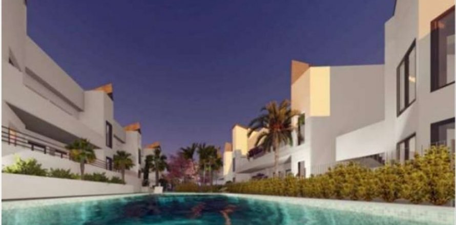 Rindu māja Torrevieja, Alicante, Spānijā 2 istabas, 78 m2 Nr. 46453