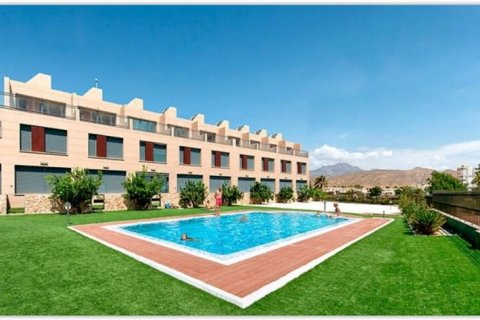 Rindu māja pārdošanā El Campello, Alicante, Spānijā 3 istabas, 197 m2 Nr. 43386 - attēls 1
