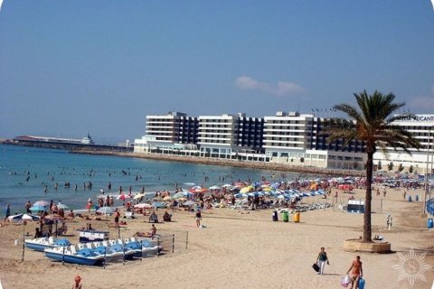 Hotelis pārdošanā Alicante, Spānijā 64 istabas,  Nr. 44353 - attēls 1
